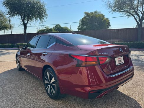 Used 2022 Nissan Altima 2.5 SL FWD image 7