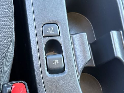 Used 2023 Toyota Corolla LE w/ Carpet Mat Package (TMS) image 31