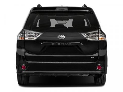 Certified 2016 Toyota Sienna SE Premium image 5