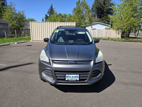 Used 2014 Ford Escape SE w/ Equipment Group 201A AWD/4WD image 3