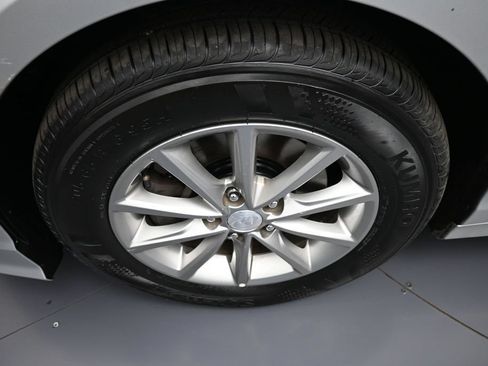 Used 2018 Hyundai Sonata SE FWD image 14