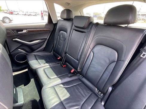 Used 2016 Audi Q5 2.0T Premium Plus w/ Technology Package AWD/4WD image 19