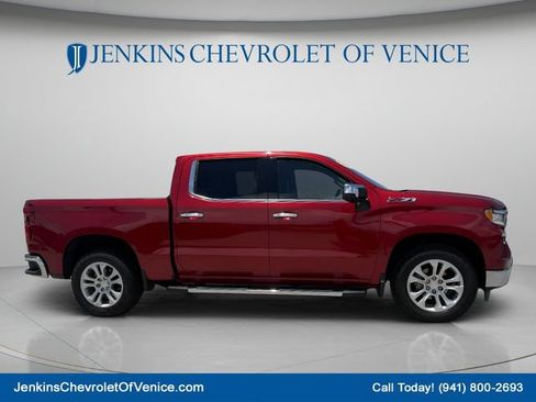 Used 2023 Chevrolet Silverado 1500 LTZ AWD/4WD image 2