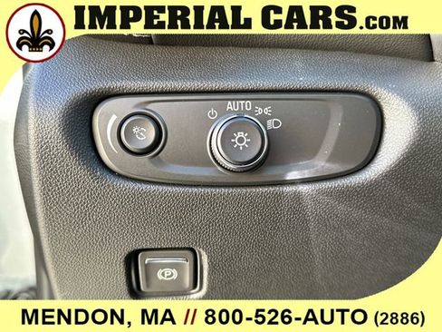 New 2025 Chevrolet Blazer LT w/ Midnight/Sport Edition image 22