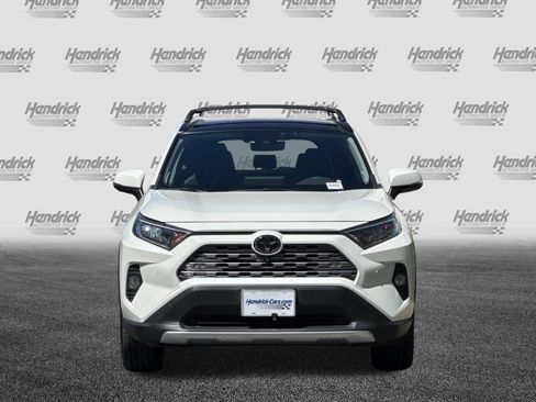Used 2020 Toyota RAV4 Limited FWD image 10