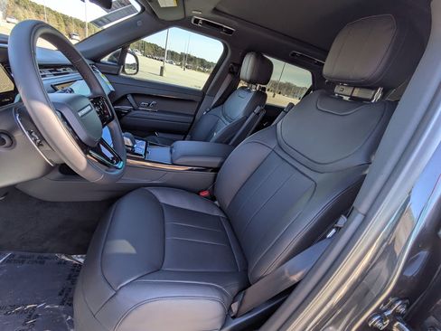 New 2026 Land Rover Range Rover Sport Dynamic SE image 19
