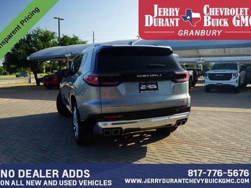 Used 2025 GMC Acadia Denali w/ Super Cruise Package AWD/4WD image 6