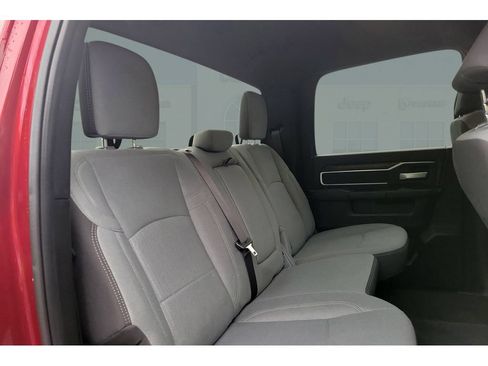 Used 2024 RAM 2500 Big Horn AWD/4WD image 18
