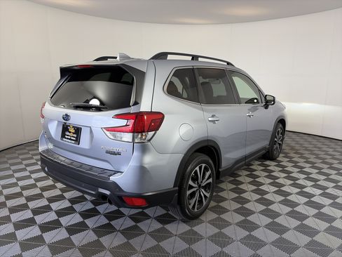 Used 2019 Subaru Forester Limited AWD/4WD image 10