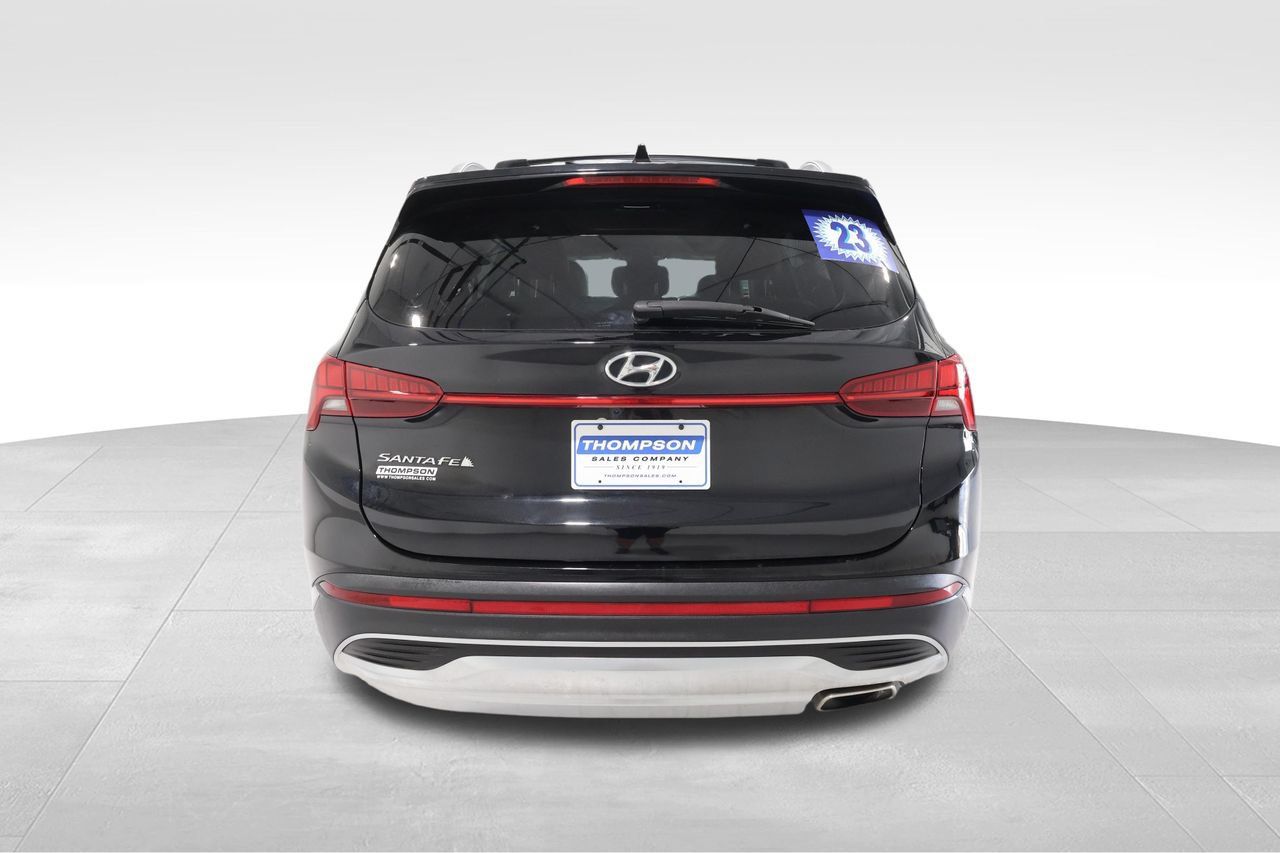 Used 2023 Hyundai Santa Fe SEL w/ Premium Package FWD image 3