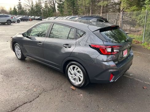 Used 2025 Subaru Impreza 2.0i image 6