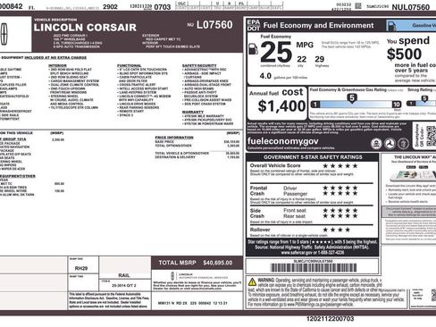 Used 2022 Lincoln Corsair FWD w/ Equipment Group 101A image 9