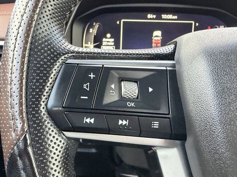Used 2025 Mitsubishi Outlander SEL FWD image 31