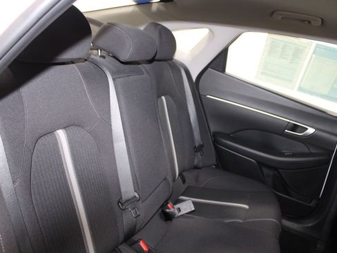 Used 2025 Hyundai Sonata SEL FWD image 26