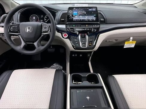 New 2026 Honda Odyssey Elite image 6