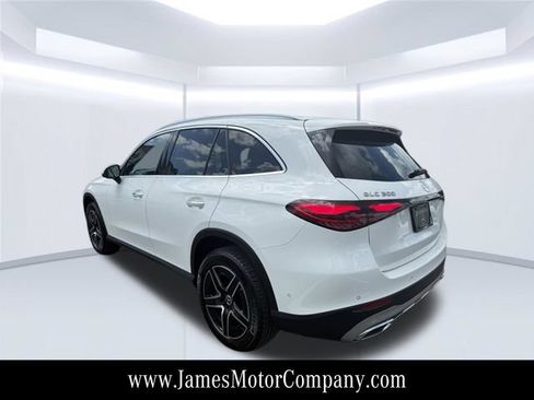 Certified 2026 Mercedes-Benz GLC 300 4MATIC image 10