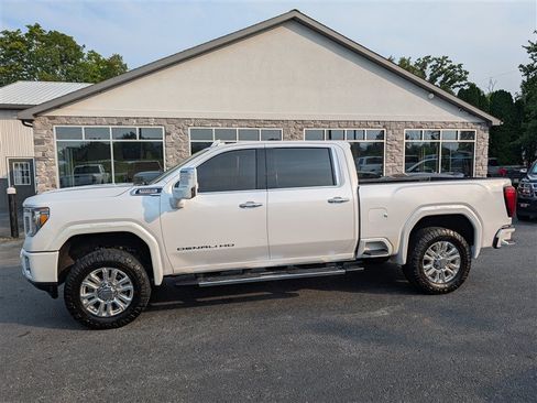 Used 2020 GMC Sierra 2500 Denali w/ Denali Ultimate Package AWD/4WD image 3