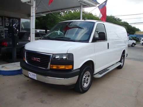 Used 2023 GMC Savana 2500 w/ Driver Convenience Package image 1