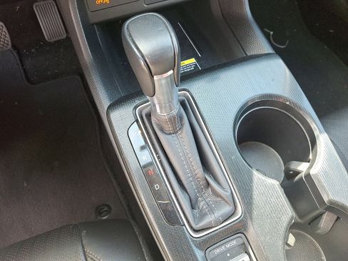 Certified 2024 Honda Civic Touring image 15