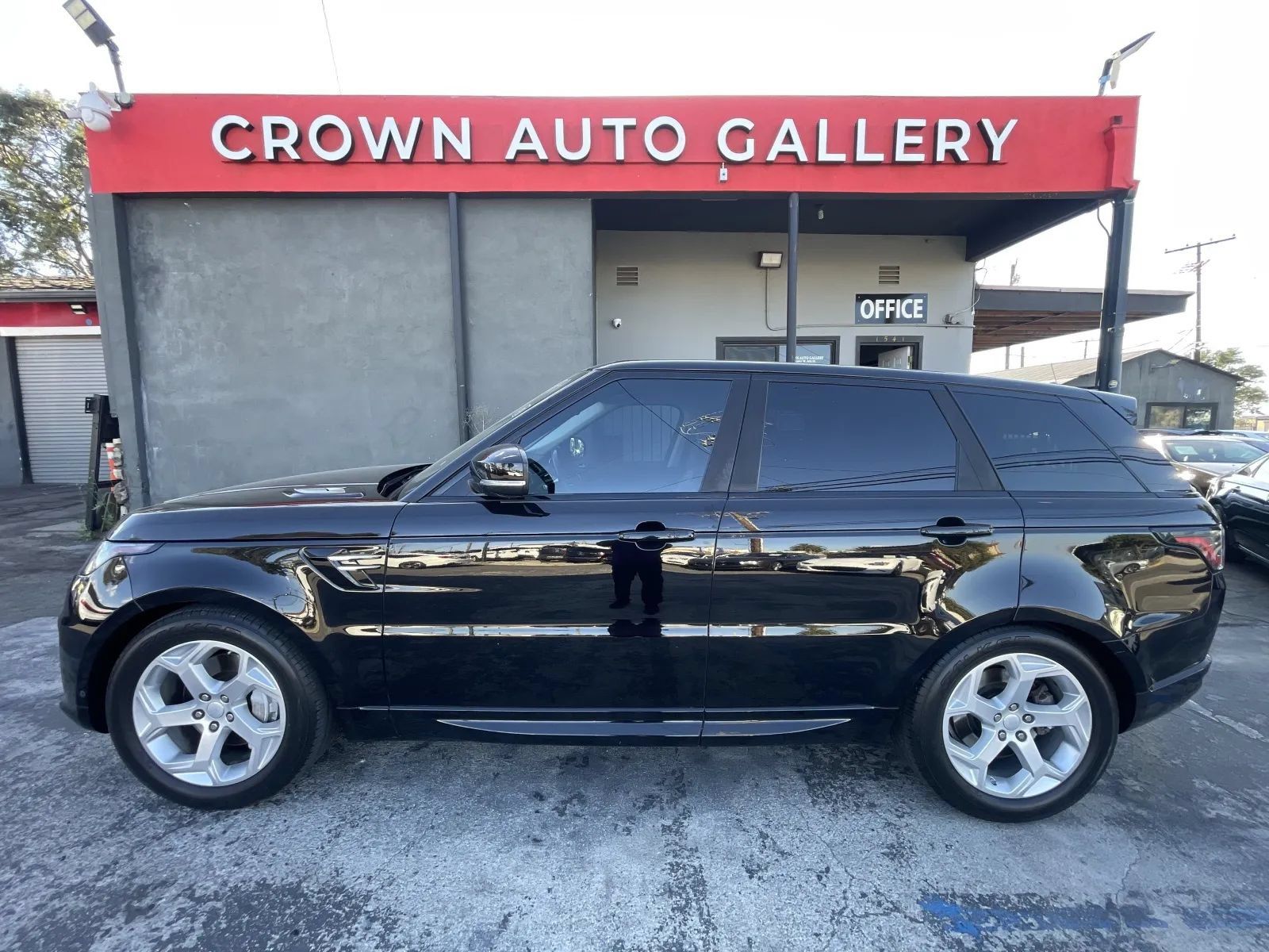 Used 2020 Land Rover Range Rover Sport HSE AWD/4WD image 6