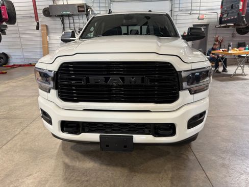 Used 2022 RAM 2500 Laramie w/ Night Edition AWD/4WD image 41