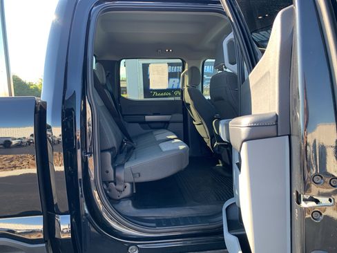 Used 2024 Ford F250 XLT image 26