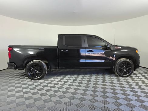 Used 2023 Chevrolet Silverado 1500 RST AWD/4WD image 9