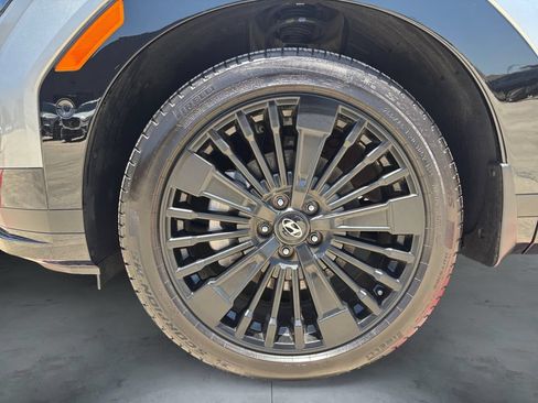 Used 2025 Hyundai Santa Fe Calligraphy FWD image 15
