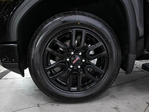 Used 2023 GMC Sierra 1500 Elevation w/ Elevation Premium Package AWD/4WD image 29