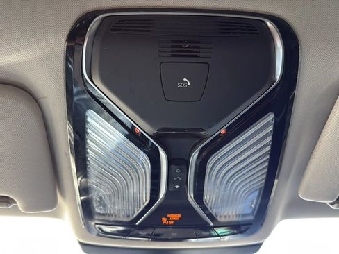 Used 2016 BMW 740i image 20