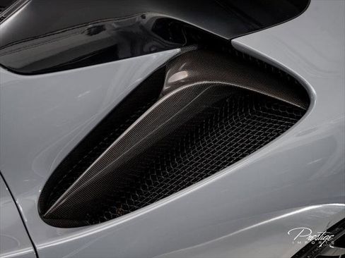 Used 2022 Ferrari SF90 Spider AWD/4WD image 15