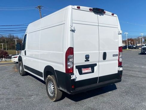 New 2026 RAM ProMaster 2500 w/ Convenience Group FWD image 5