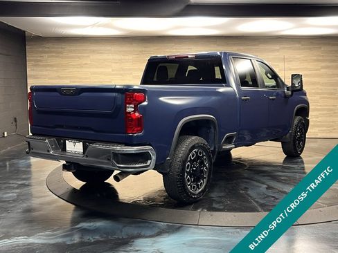 Used 2024 Chevrolet Silverado 2500 Custom w/ Custom Value Package image 17