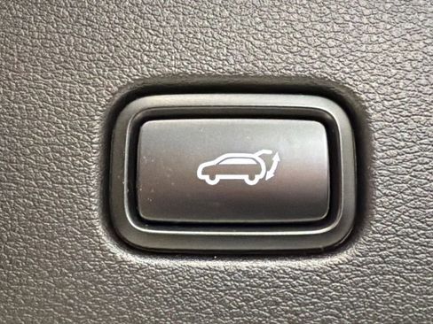 Used 2025 Kia Sportage SX Prestige AWD/4WD image 21