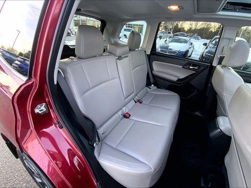 Used 2017 Subaru Forester 2.5i Limited image 19