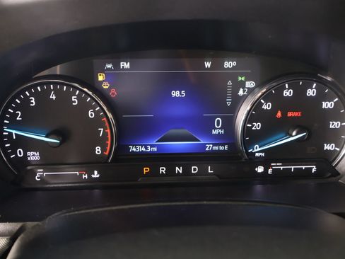 Used 2023 Ford Explorer XLT w/ Equipment Group 202A RWD image 4