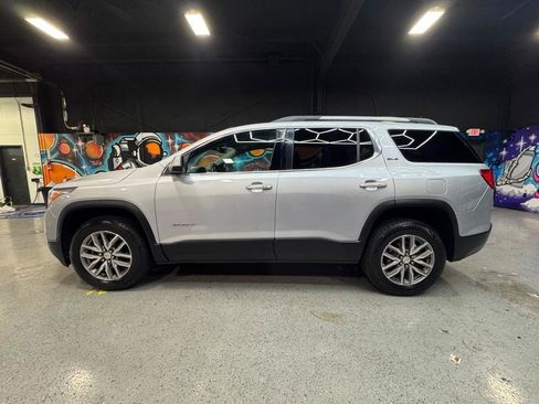 Used 2017 GMC Acadia SLE w/ Driver Alert Package I AWD/4WD image 2
