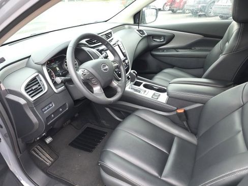 Used 2024 Nissan Murano SV w/ SV Midnight Edition Package image 7