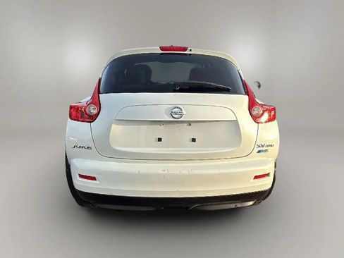Used 2014 Nissan Juke SV image 4