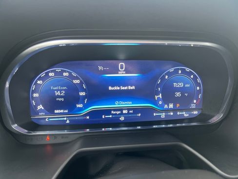 Used 2024 Chevrolet Suburban LT image 13