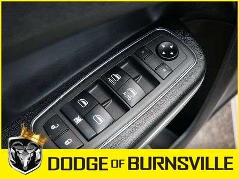 Used 2021 Chrysler 300 Touring L AWD/4WD image 19
