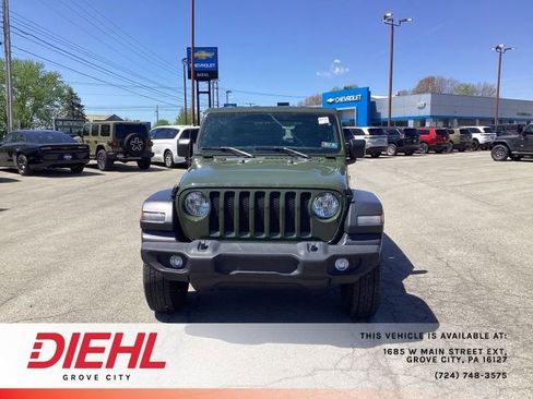 Used 2021 Jeep Wrangler Unlimited Sport AWD/4WD image 2