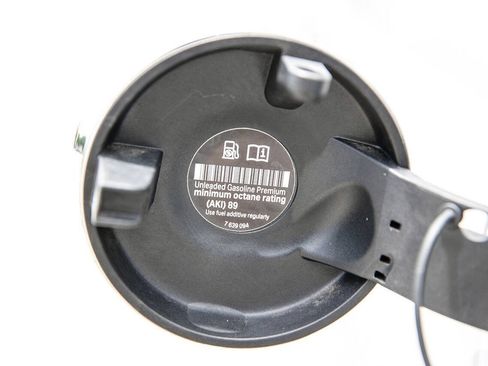Used 2012 MINI Cooper John Cooper Works w/ Technology Pkg FWD image 38