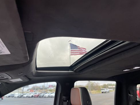 Used 2024 GMC Sierra 1500 Denali Ultimate image 5