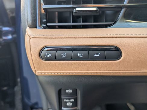 Used 2025 INFINITI QX80 Luxe RWD image 26