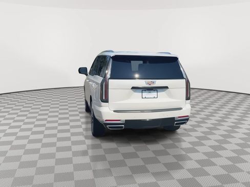 Used 2025 Cadillac Escalade Premium Luxury w/ Touring Package AWD/4WD image 7