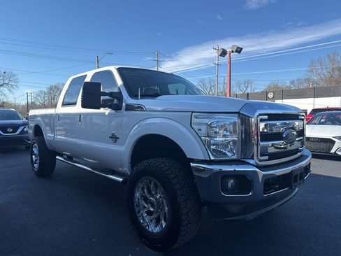 Used 2013 Ford F350 Lariat w/ Lariat Interior Pkg image 7