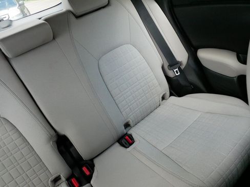 Certified 2023 Honda HR-V LX image 14