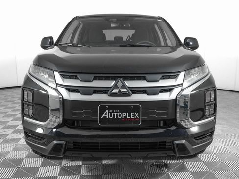 Used 2025 Mitsubishi Outlander Sport ES image 2