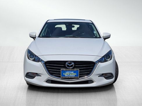 Used 2018 MAZDA MAZDA3 Touring FWD image 2